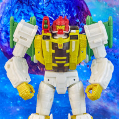 Energon blaster accessory attaches securely in both modes for immersive battles