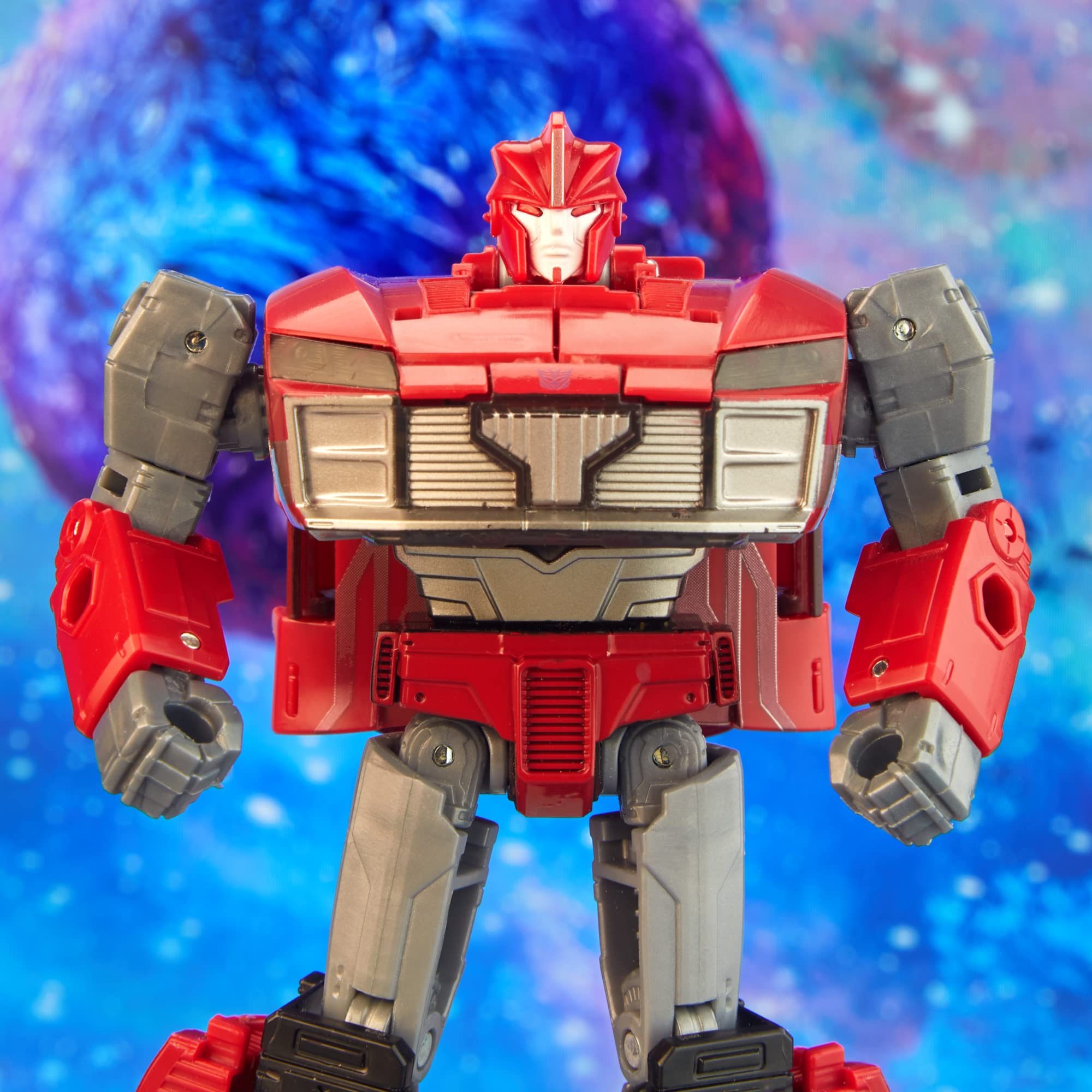 Transformers Knock-Out with Energon shield and battle spear for action-ready play.