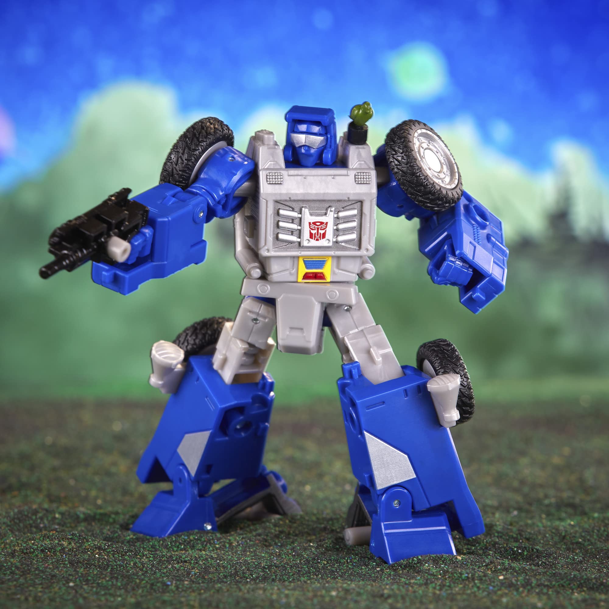 Transformers Paradise Parakeet accessory, compatible with Beachcomber's action figure.
