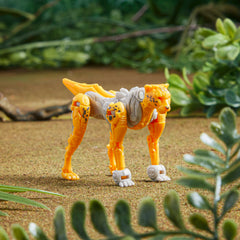 Close up of the 3-inch Cheetor figure for easy handling