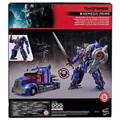 Articulation enables action-ready stances in both modes.