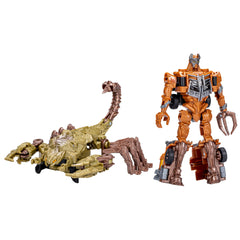 Transformers TRA MV7 BA Combiner Scourge front view for display and dynamic action