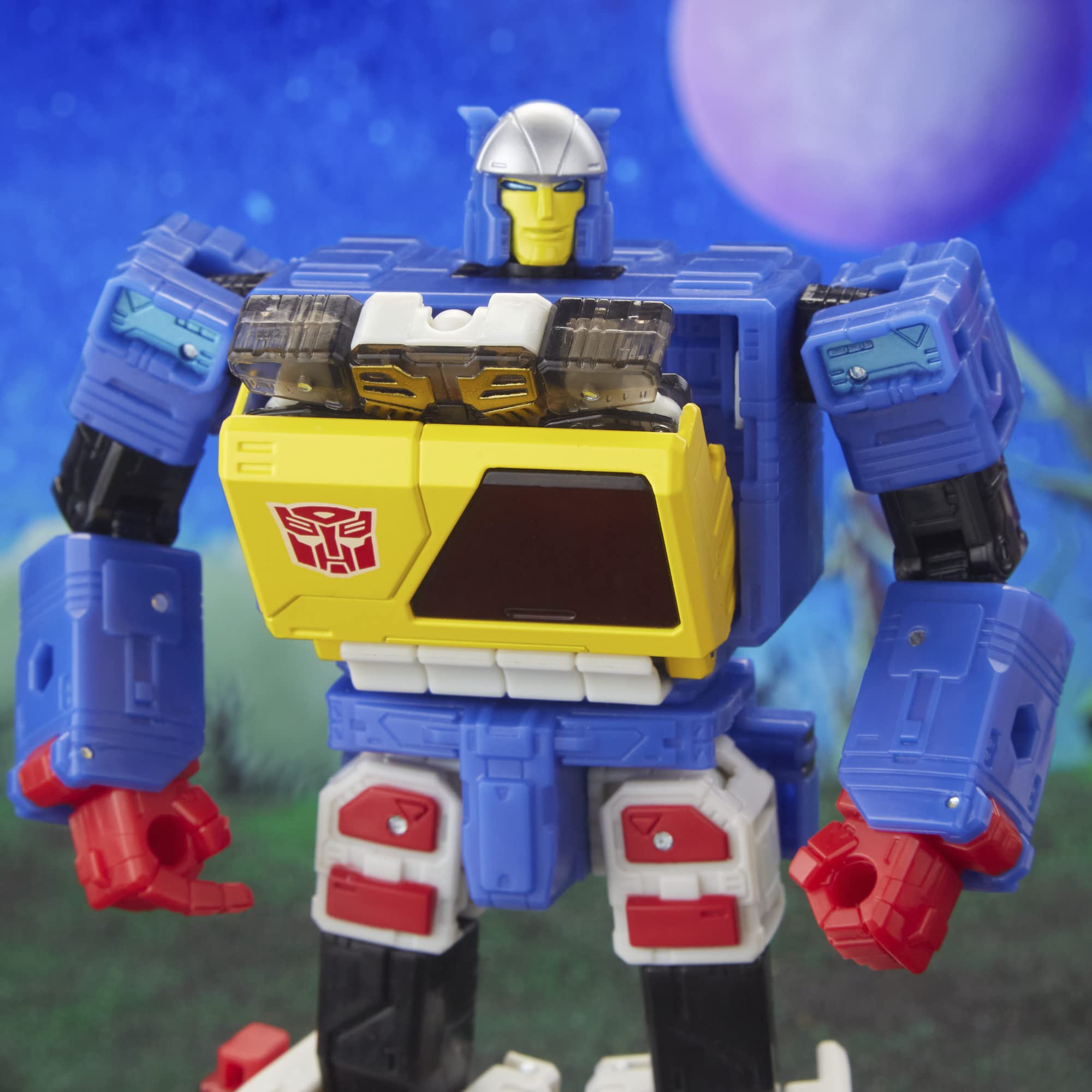 Transformers Twincast tech specs scan invites kids to discover data
