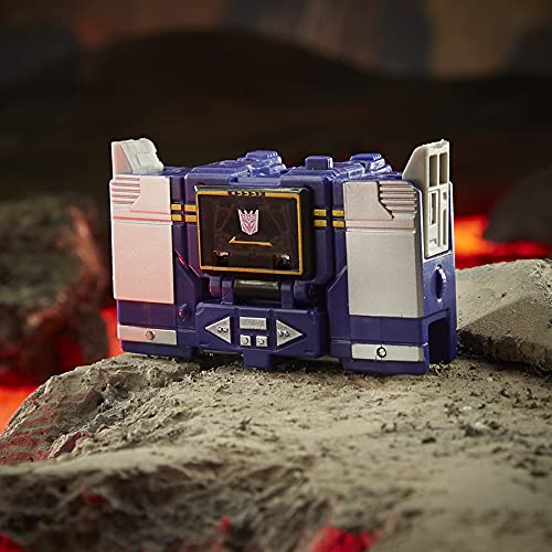 Transformers WFC-K21 Soundwave packaging design for display-ready presentation.
