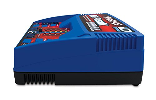 Traxxas EZ-Peak Dual iD setup illustrating auto-programming for simple charging