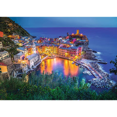 Trefl Vernazza at Dusk puzzle seaside horizon scene for relaxing evenings.