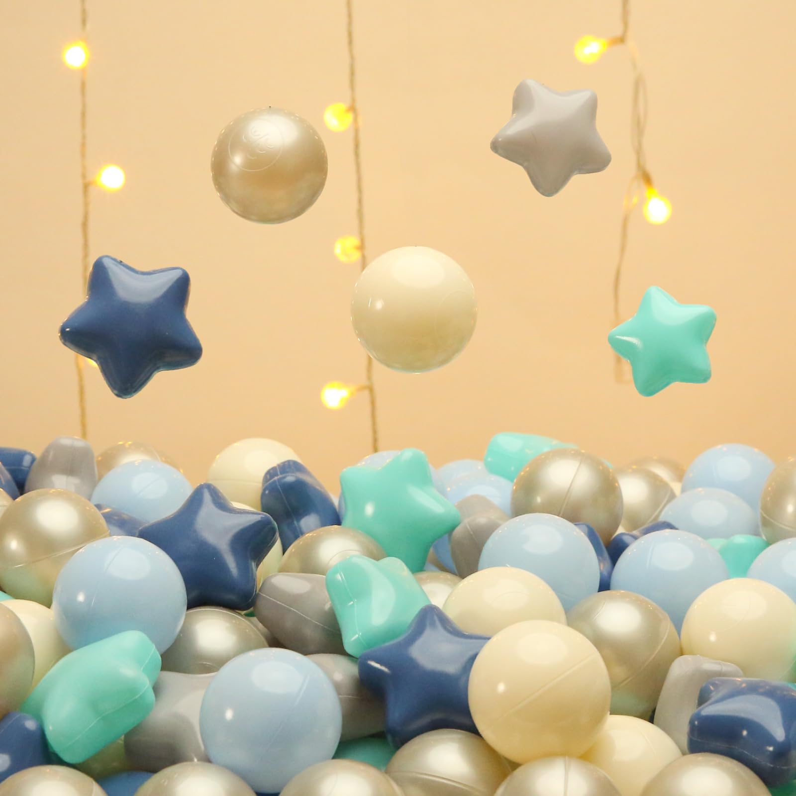 TRENDPLAY Non-toxic star balls designed for safe toddler use.