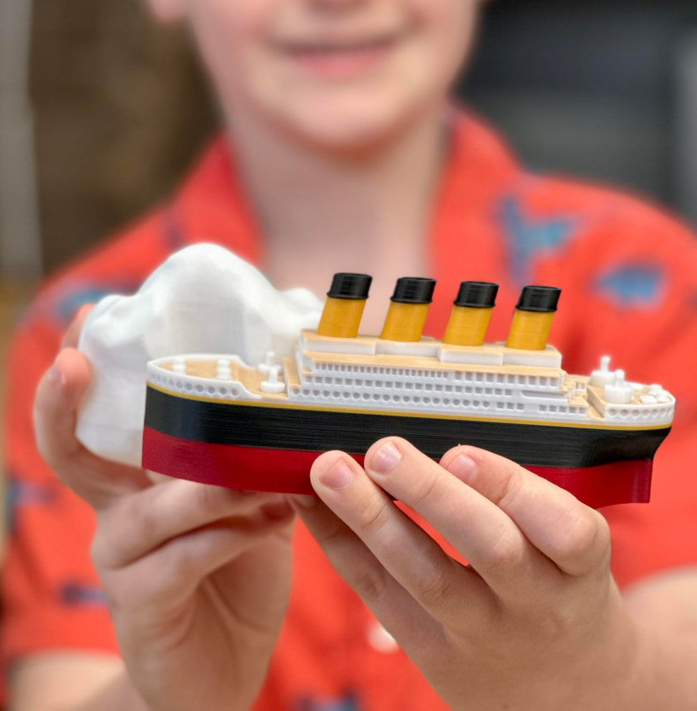 Tubtastic Titanic replica bath toy showcases precise details for display after baths