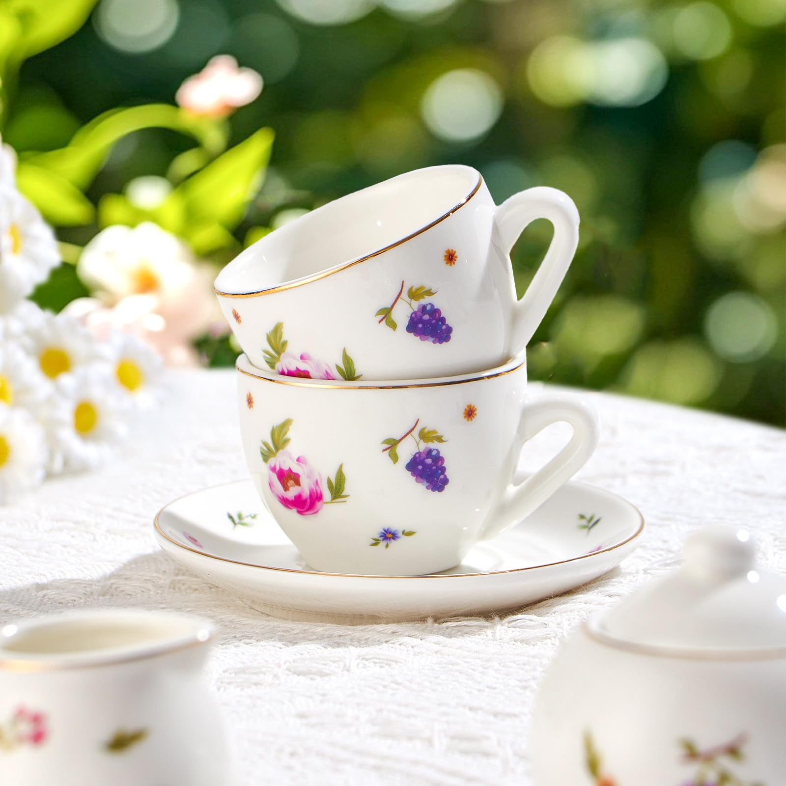 TUZT milk cap with matching glaze for creamy, safe beverage experiences.