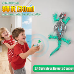 TWFRIC silicone-tail gecko grey showcases lifelike tail movement during play.