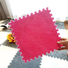 Typutomi warm plush floor mat keeps kids comfortable during play