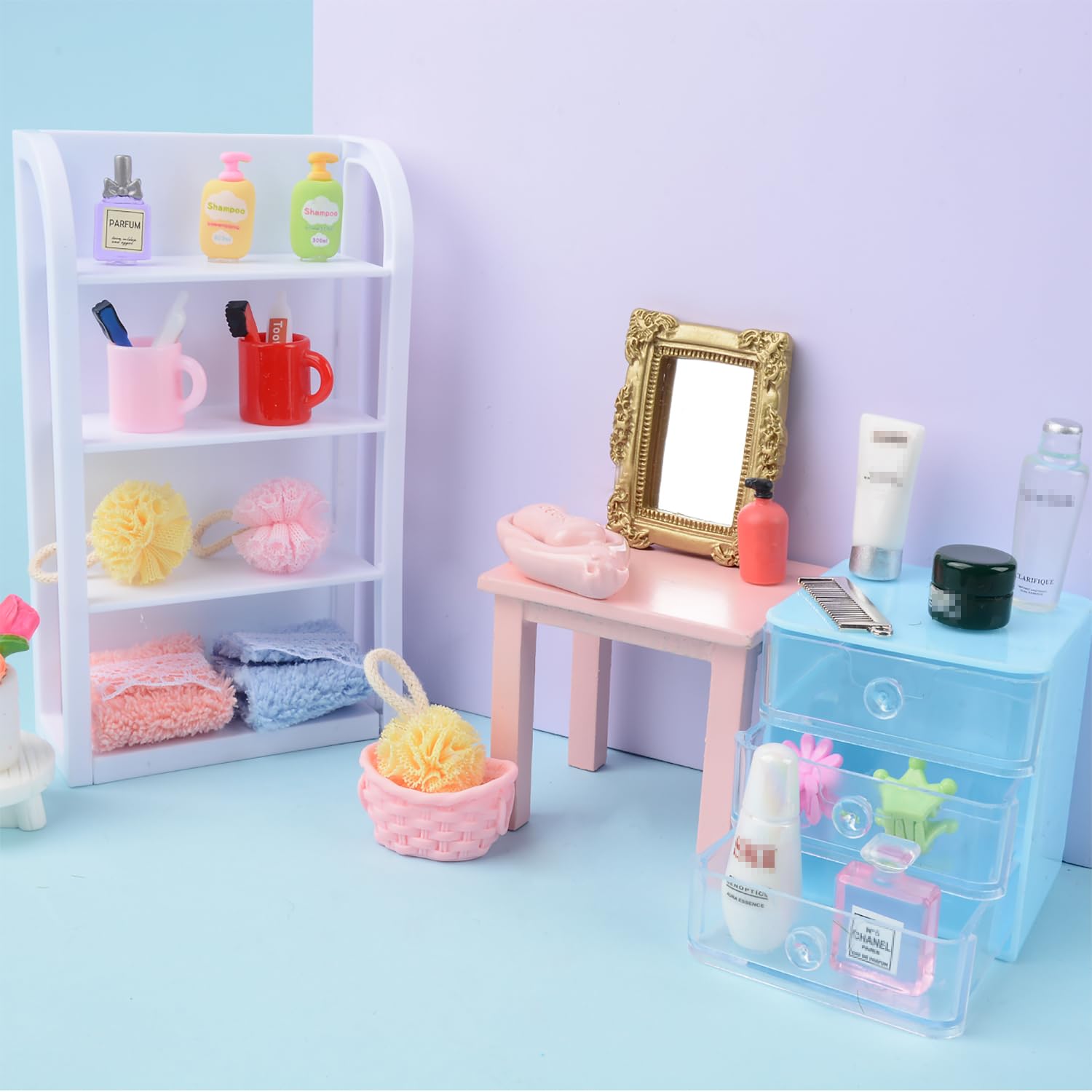 U-Zimikee shelf for easy assembly and tiny decor display.