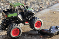 Uarzt RC tractor LED lights glow for added play atmosphere during pretend farming.