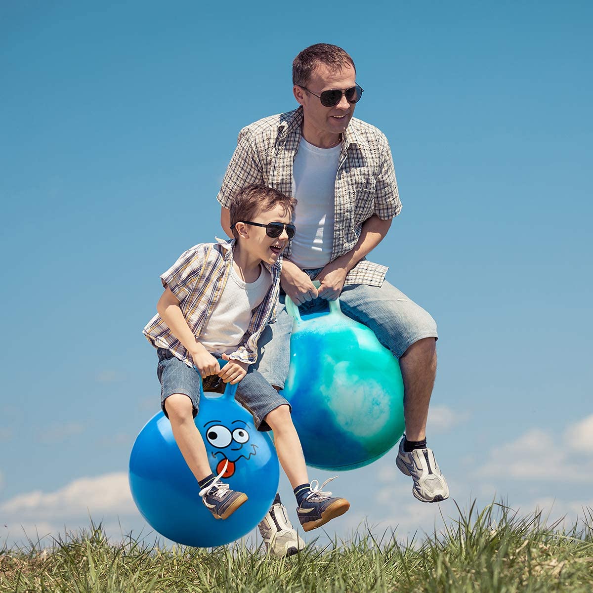 U&C Planet blue-green hopper ball supports coordination during play