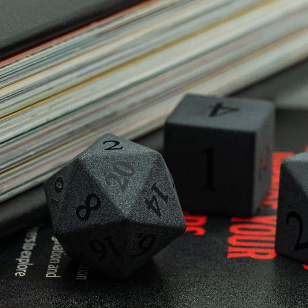 UDIXI note on using a dice pad helps protect the gems during use