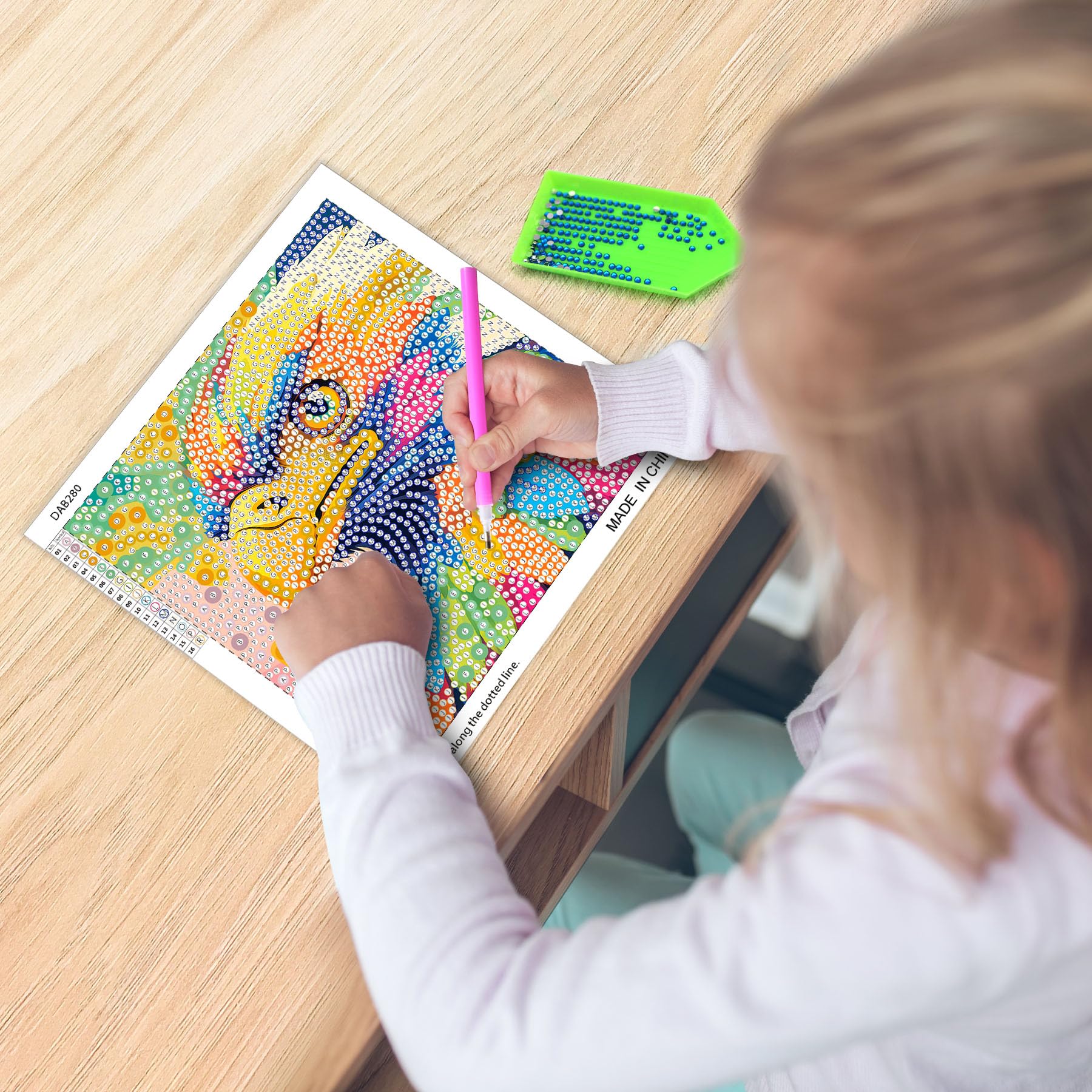UiSdfuy diamond art kit contents simplify setup for kids crafts.