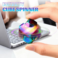 Umnodobn spinner cube rotates smoothly for concentration and calm