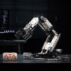 UNCLE BRICK remote control operation enables precise, interactive play.