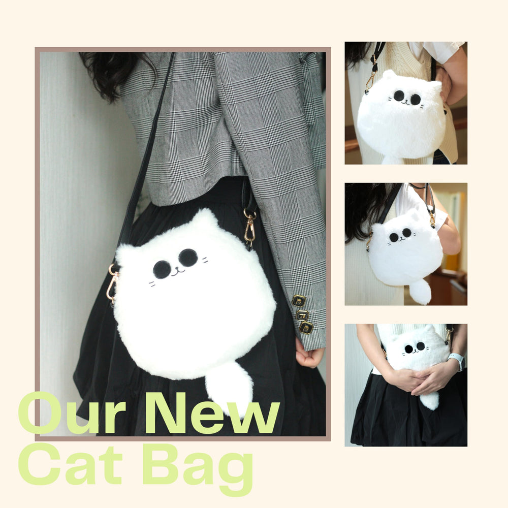 Uomieefy Gojocat plush bag as crossbody or shoulder option