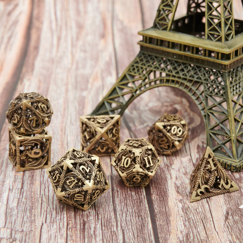 UONUOT DND dice set bright engraved numbers improve readability in low light.