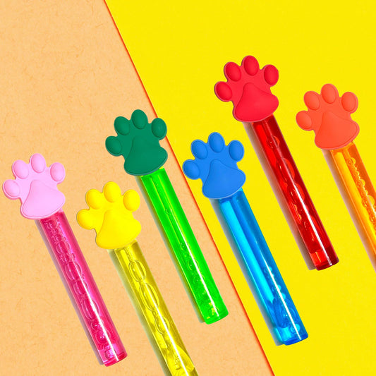 uoyoi paw print bubble wands with six colors and six patterns.