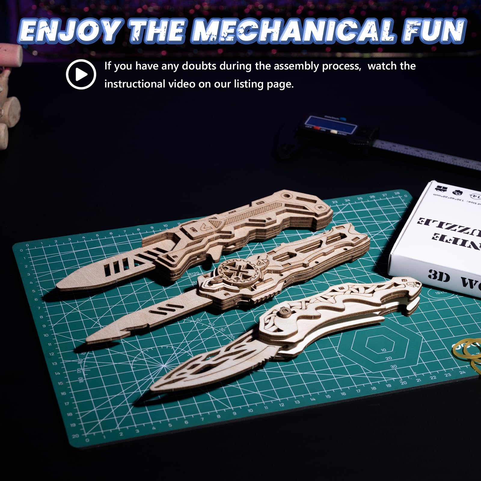 UPLIKE ejector knife model with moving mechanism