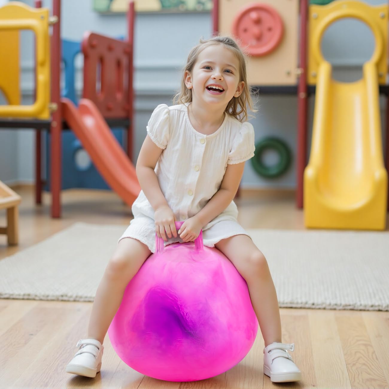 Upper Rider non-slip grip handle supports safe bouncing and play
