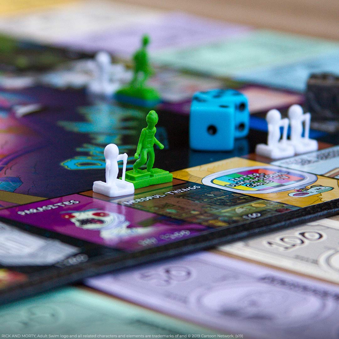 USAOPOLY Rick and Morty token Oportal Gun—engaging centerpiece for game nights.