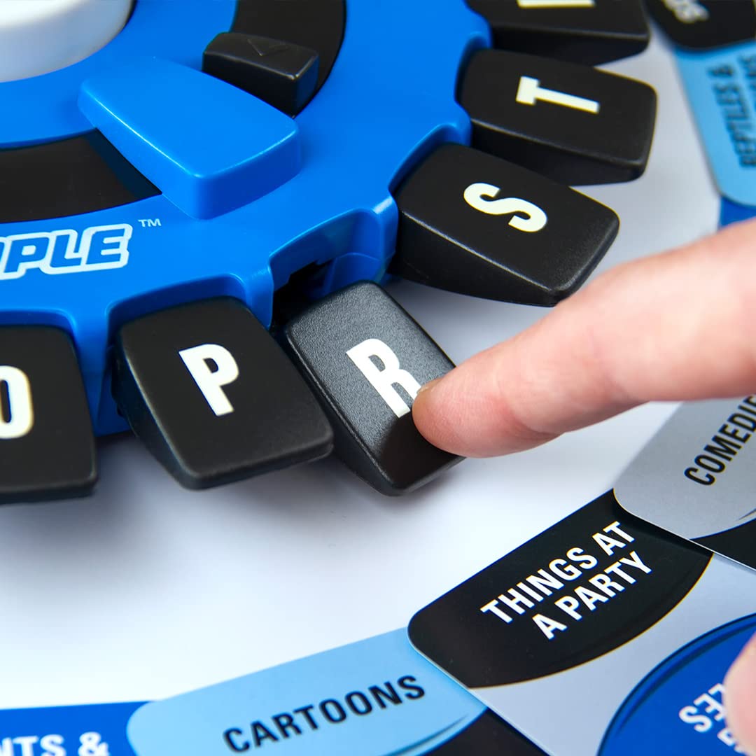 USAOPOLY TAPPLE supports 2-8 players for inclusive play