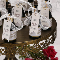 Uzoxlsn Valentine's bubbles brighten romantic celebrations with playful charm.