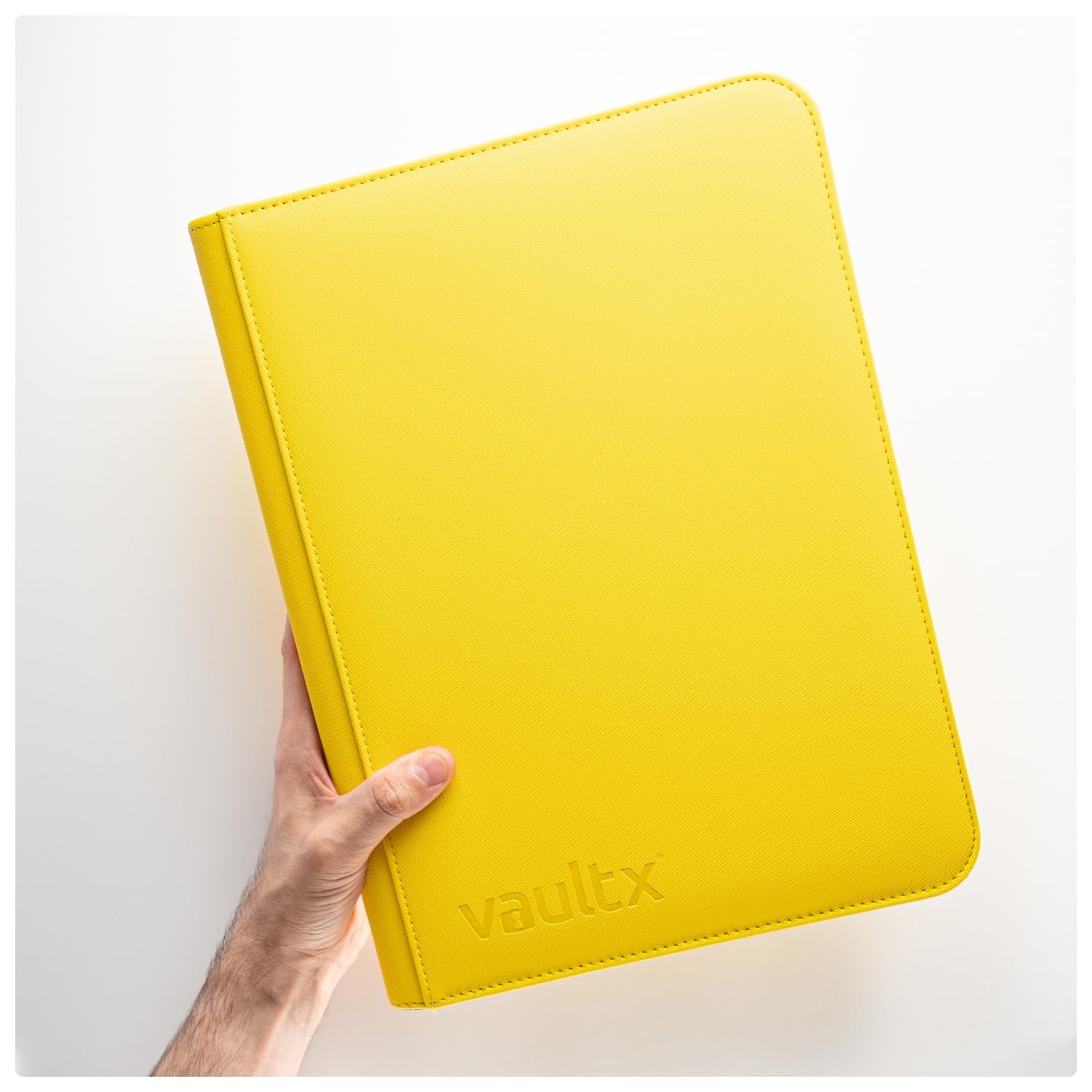 Vault X binder size 26x35 cm fits standard sleeves