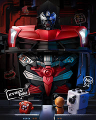 Veeniix V992 robot mode transformation action demonstrates 2-in-1 versatility for play.