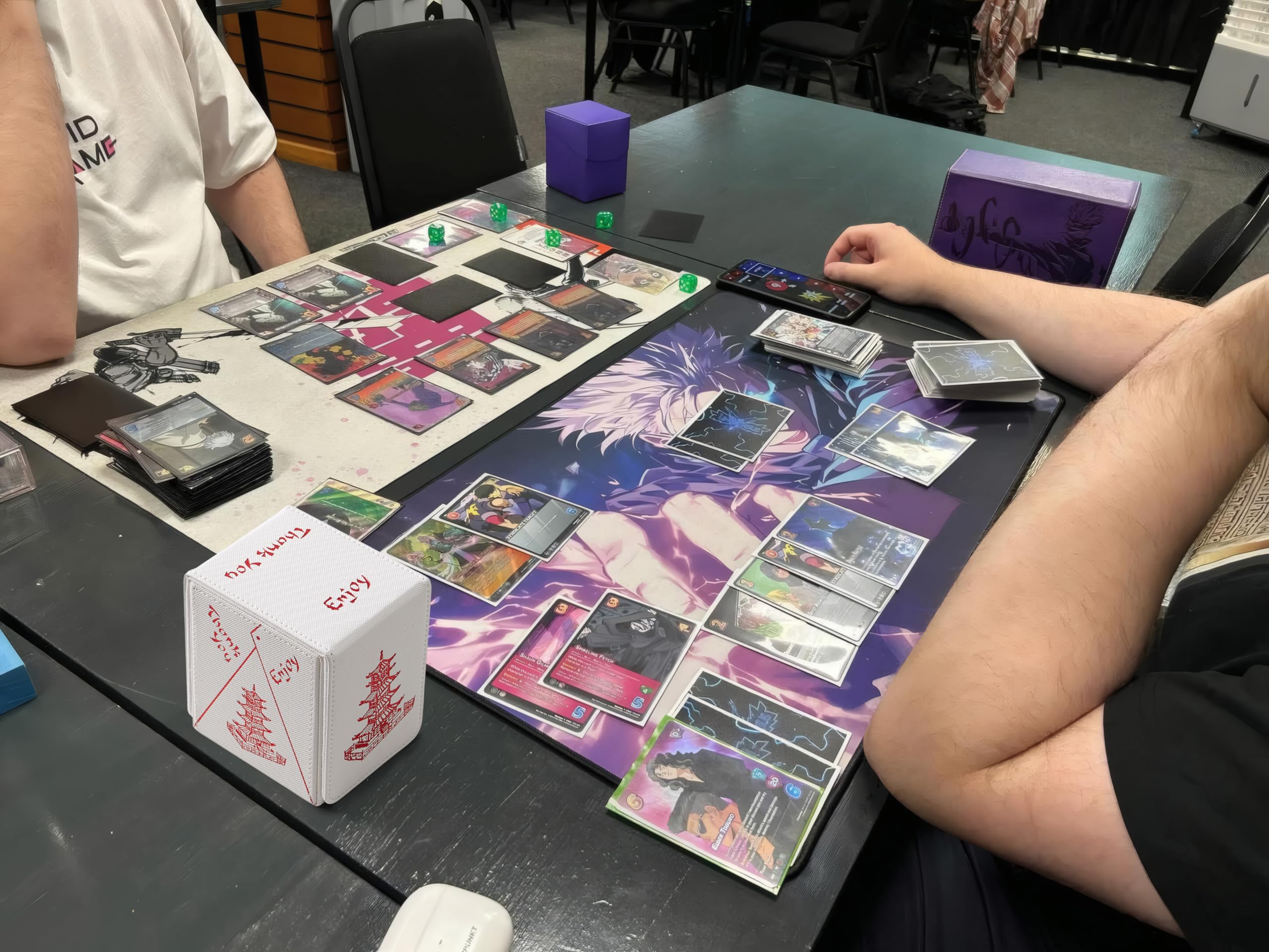 Venssu compatible with TCG, EDH, Magic and sports cards