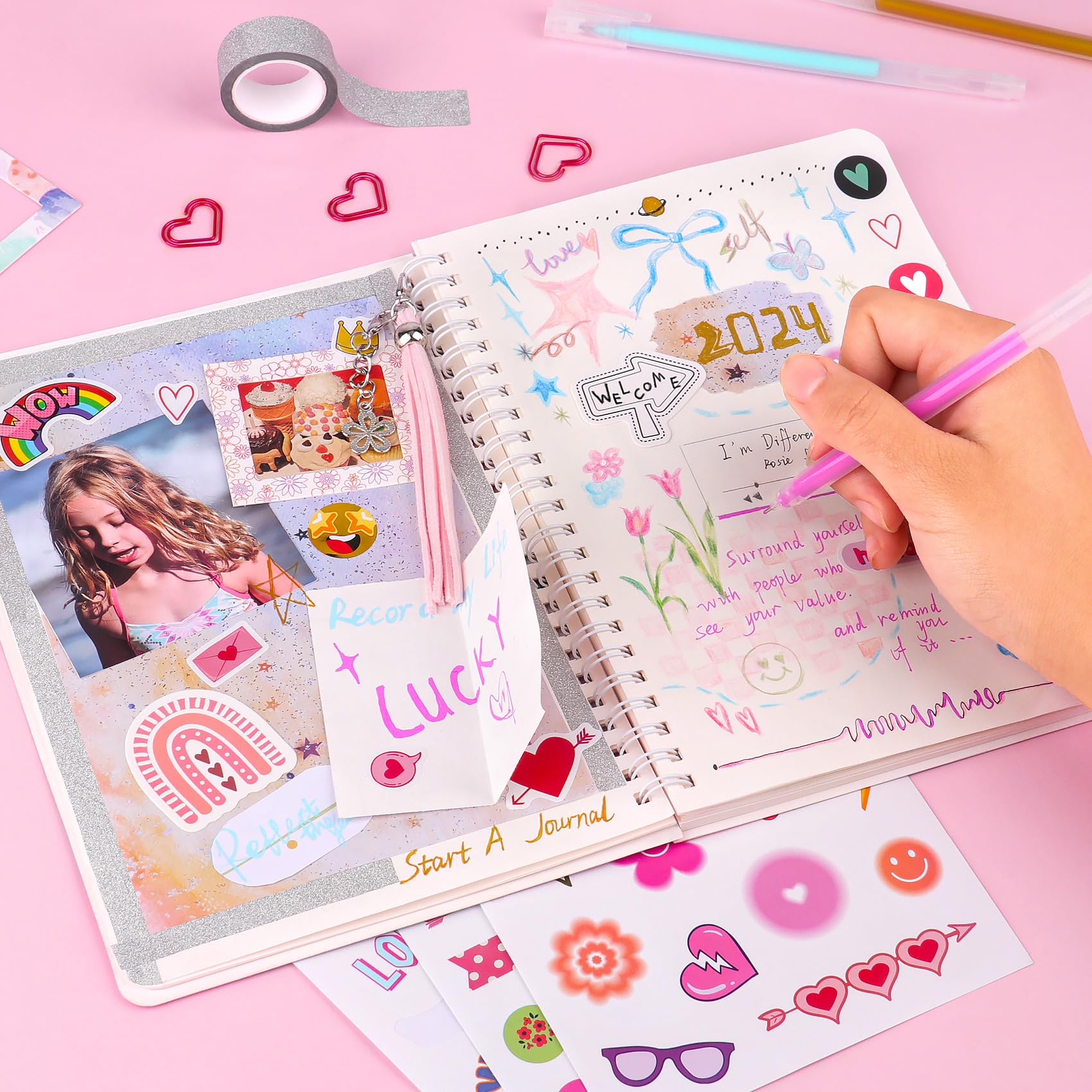 VERTOY glitter pens shimmer on colorful pages for vibrant art journaling