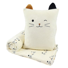 VigorSpring cat travel blanket and pillow set folded compactly for easy travel