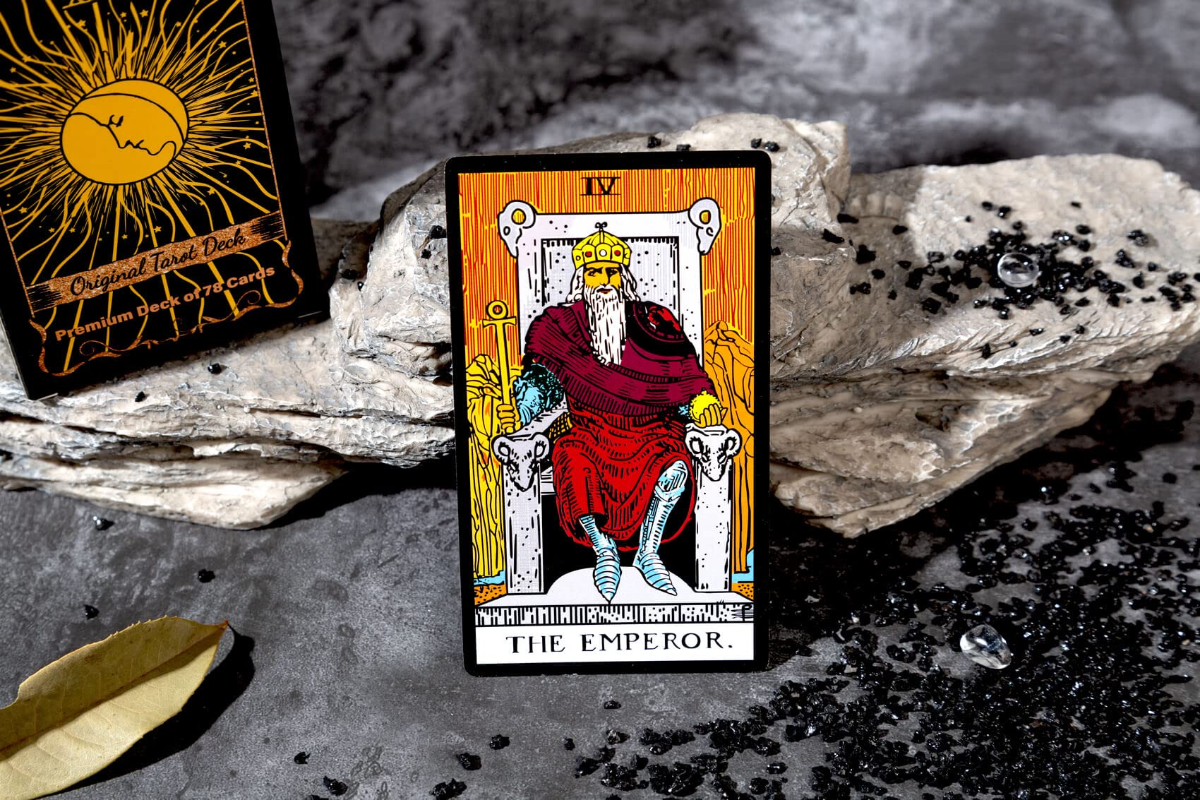 Vitacera tarot deck back design featuring traditional yet modern flair