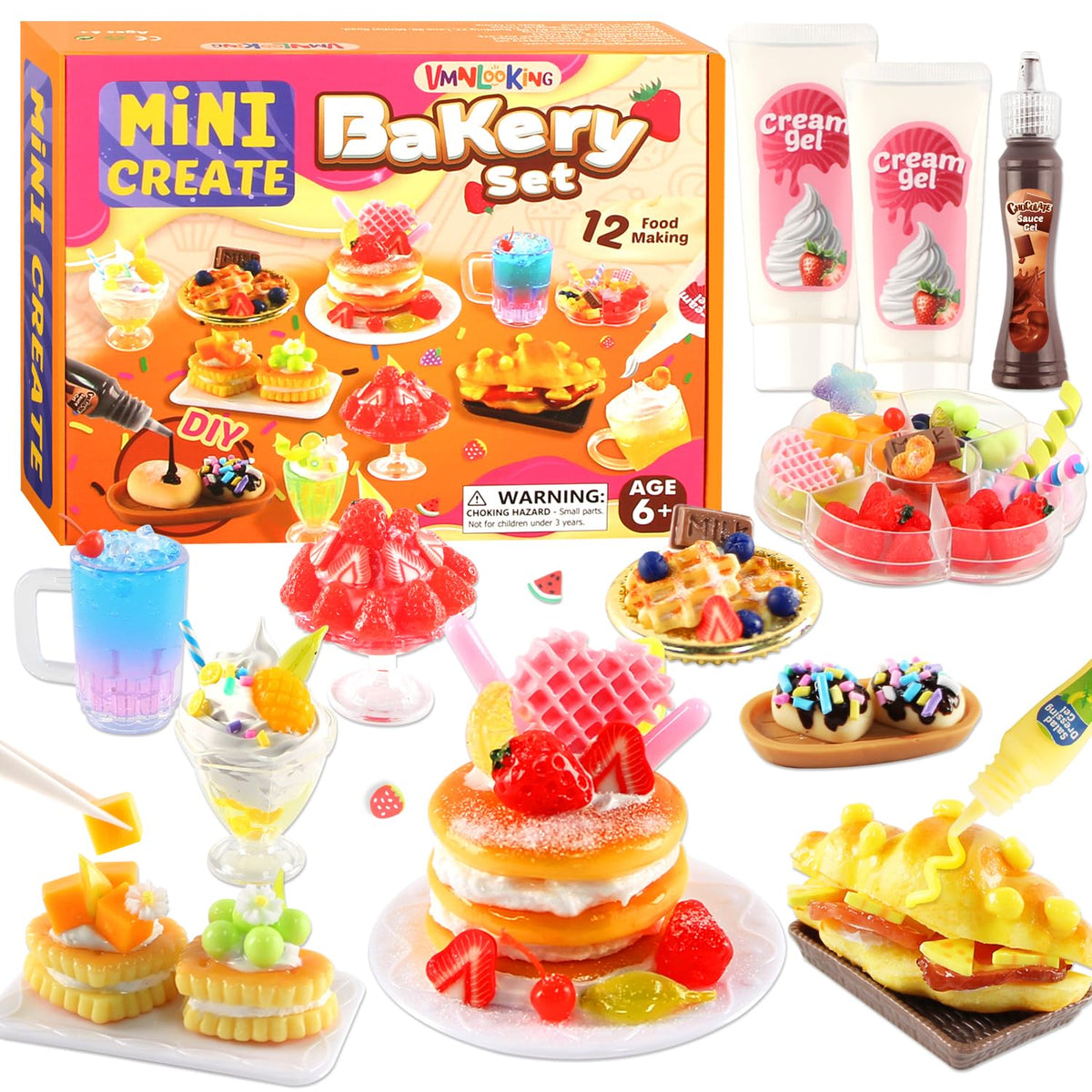 VMNlooking mini croissant set for imaginative play and charming display.