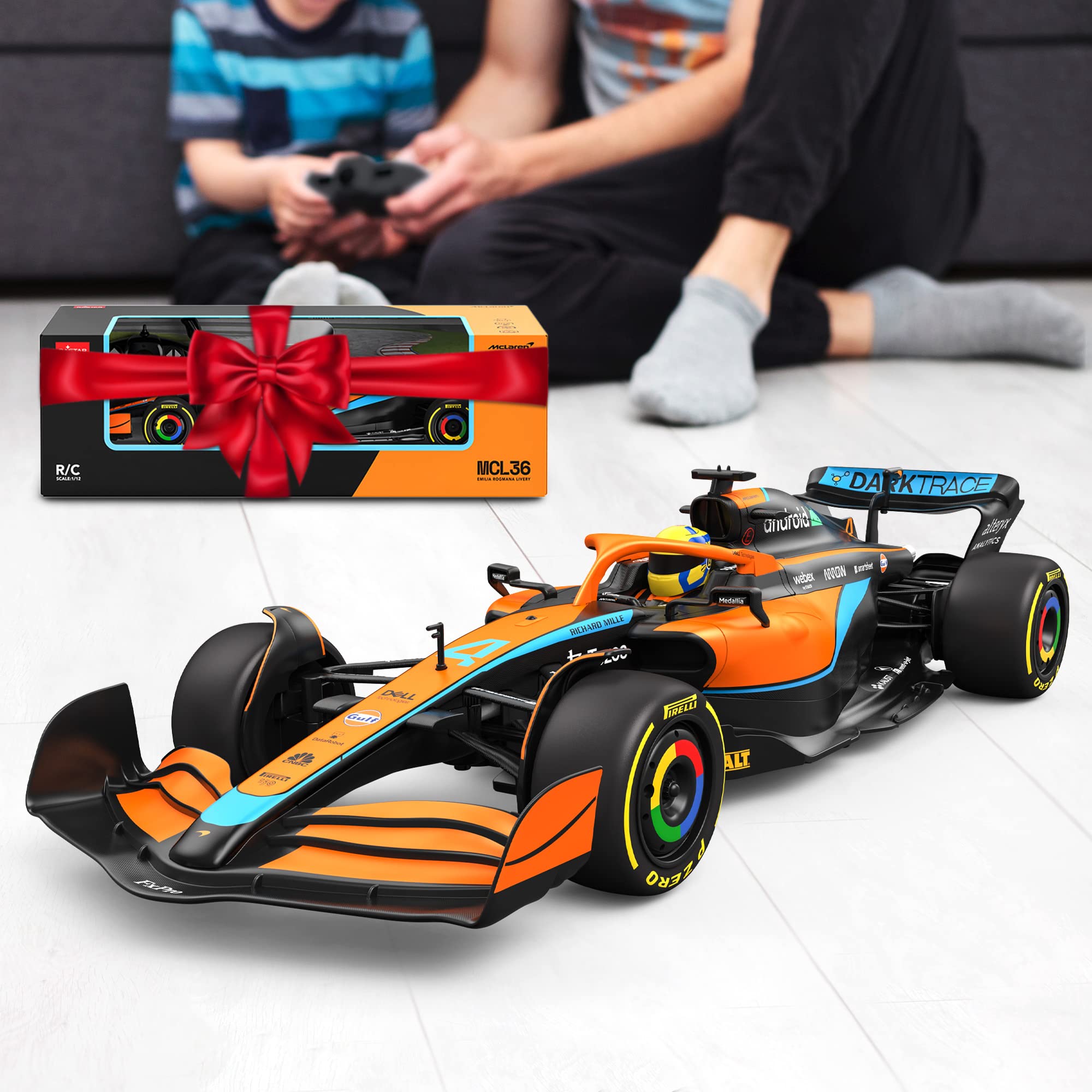 Voltz Toys MCL36 2.4GHz system enables interference-free multiplayer racing.