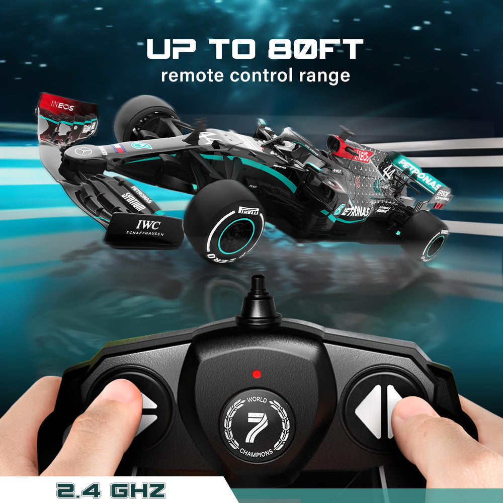 Voltz Toys Mercedes-Benz F1 W11 1:18 remote control overview showing 2.4GHz setup