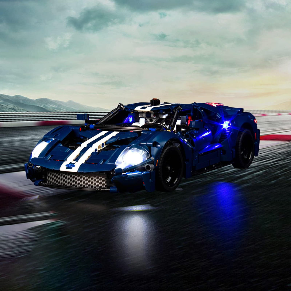 Back-lit features of Ford GT 42154 with VONADO illumination.