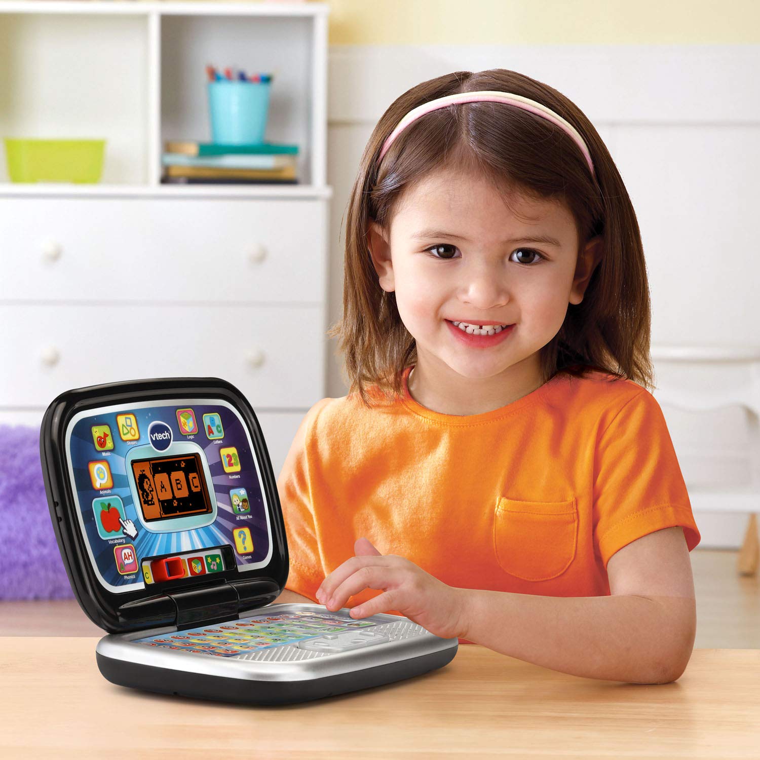 Penguin guide prompts exploration and interactive play.
