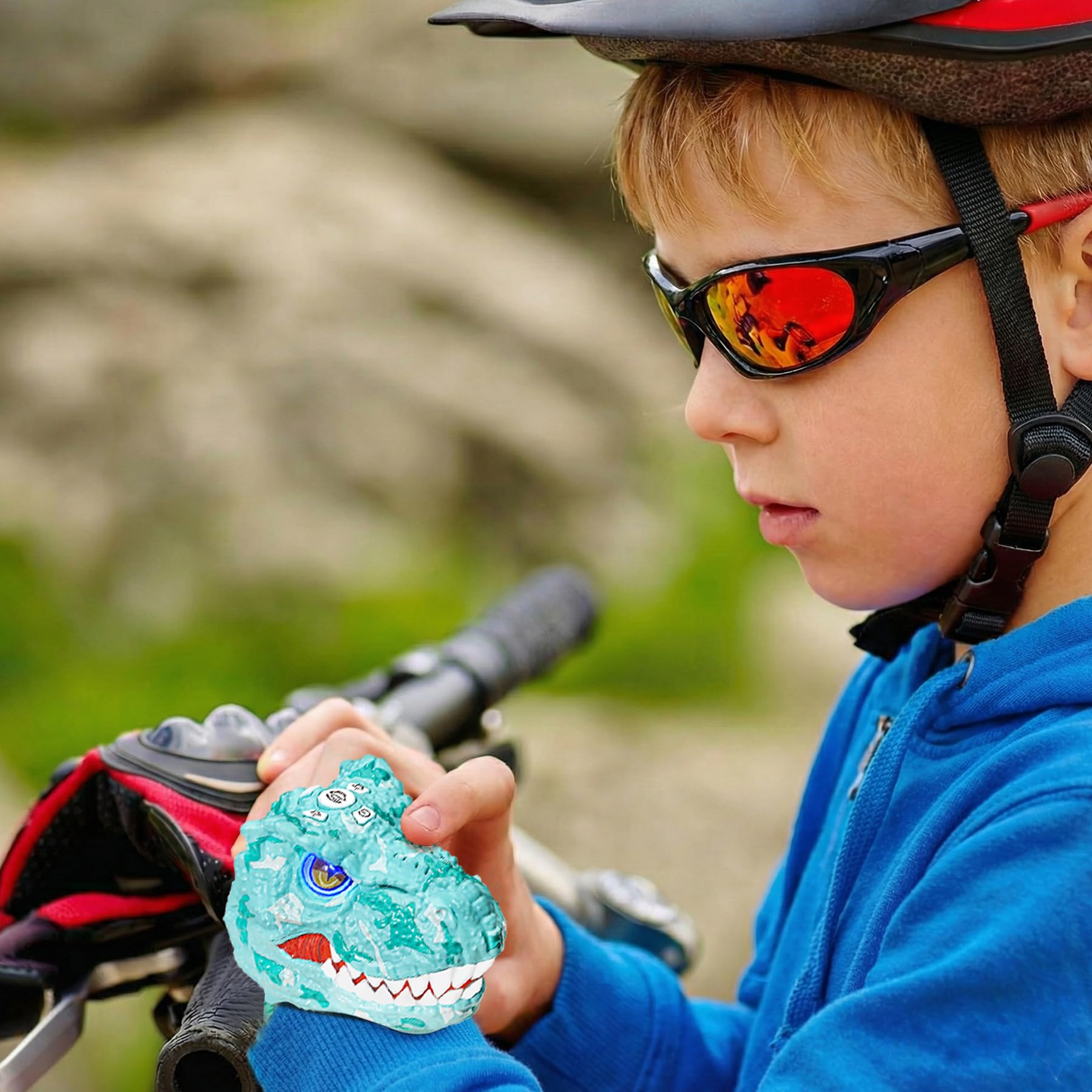 Vvinca T-Rex wristband walkie-talkie blue for kid-friendly adventure