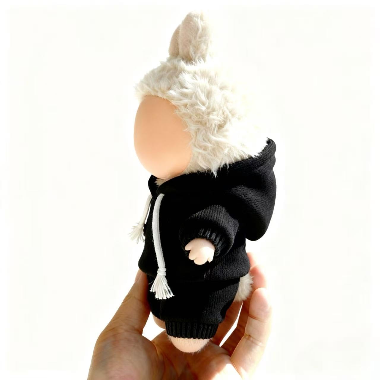 VVQUI 17cm doll clothes set offers casual style for daily dress-up.