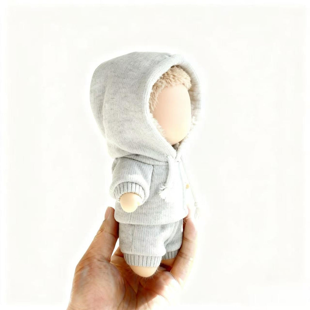 VVQUI 17cm doll hoodie set worn on doll highlighting easy outfit changes