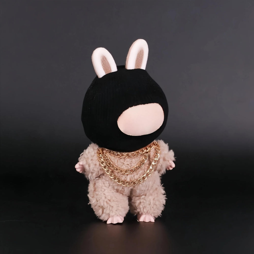 VVQUI stretchable design makes dressing quick without stressing the doll