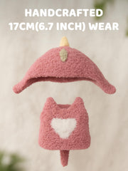 VVQUI soft-bright-dino doll outfit with durable materials for lively play.