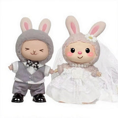 VVQUI wedding dress for 17cm dolls with lace tulle and pearl accents for stylish pretend weddings.