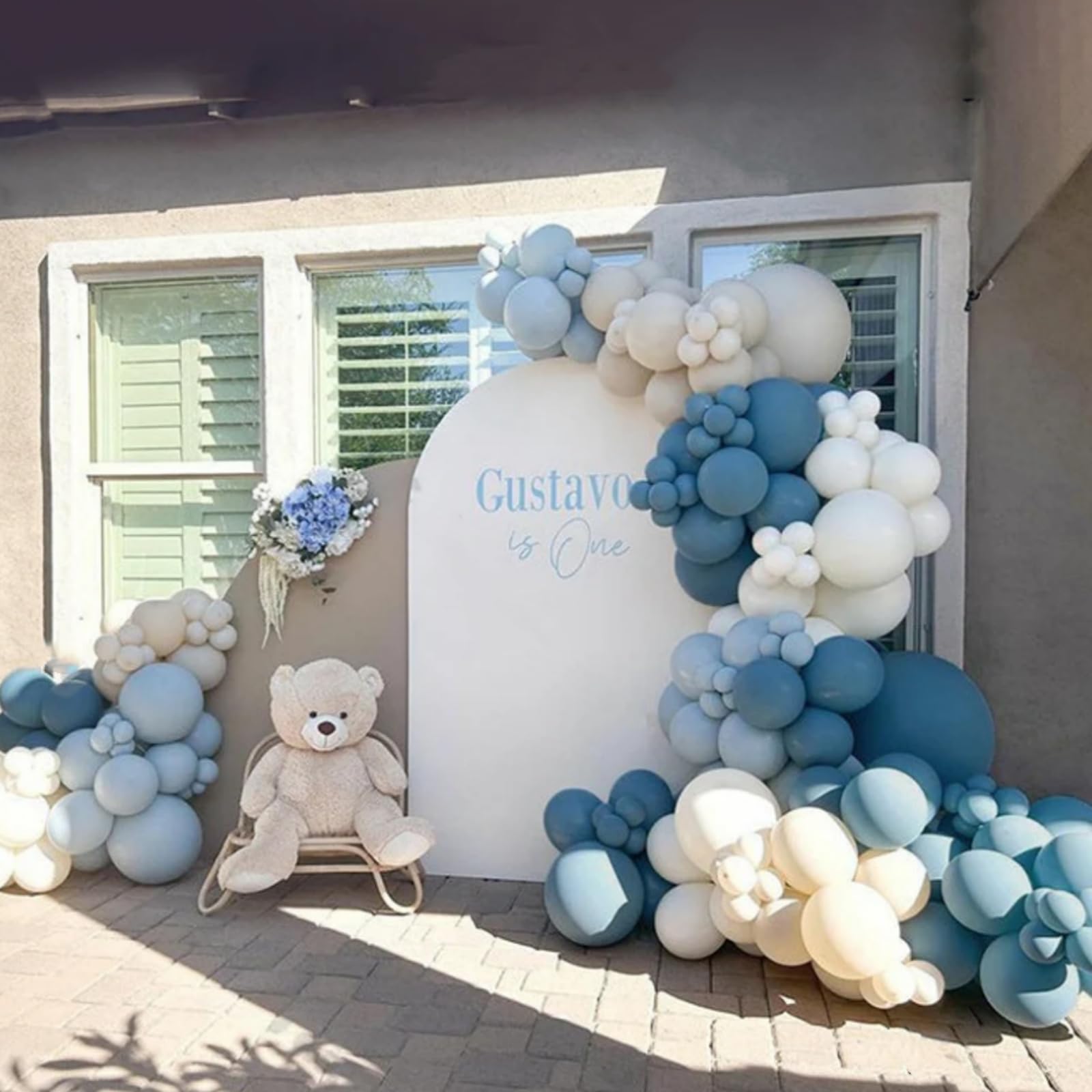 Vztipki durable materials ensure long-lasting event decor