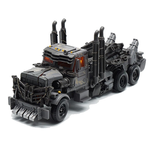 Waikytoy deformation truck mode showcases versatile play and hands-on switching between modes