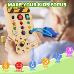 wakeInsa Busy Board supports color and size recognition through interactive play.
